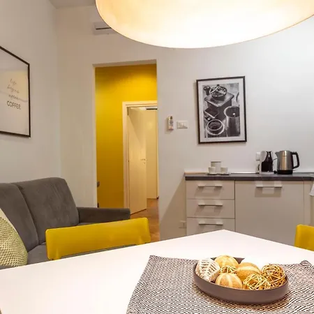 公寓 Tram For 4 Guests 的里雅斯特