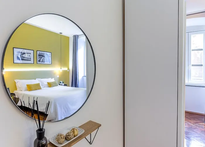 Tram For 4 Guests * Trieste